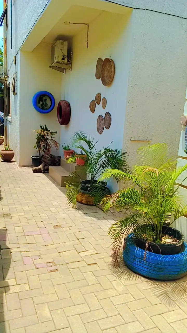 Outdoor dining at Zamin Suites Abuja